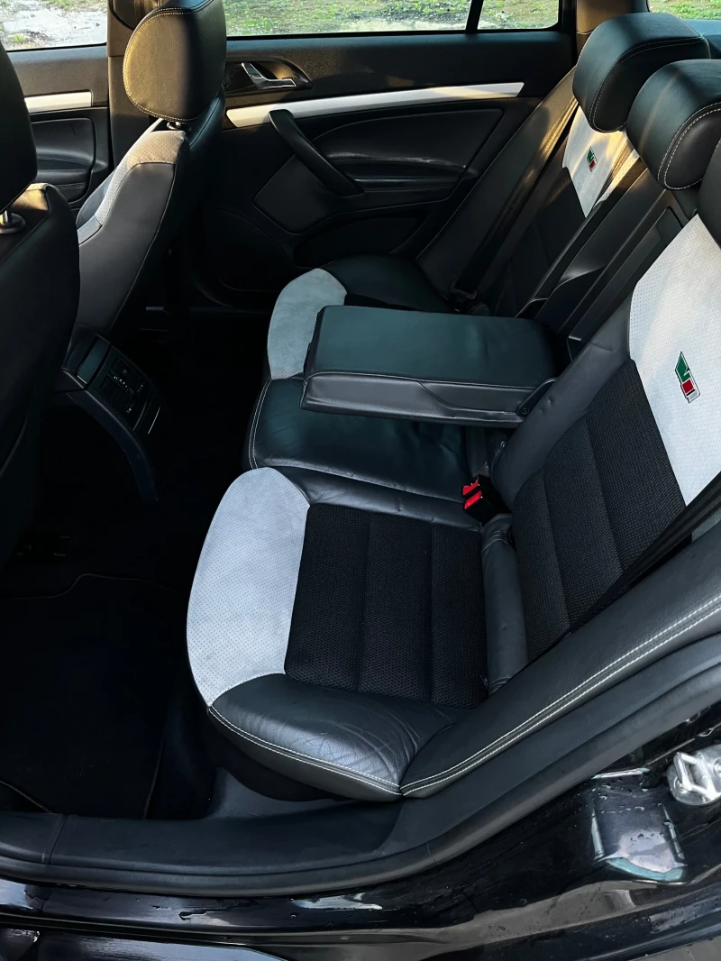 Skoda Octavia VRS, снимка 8 - Автомобили и джипове - 52599721