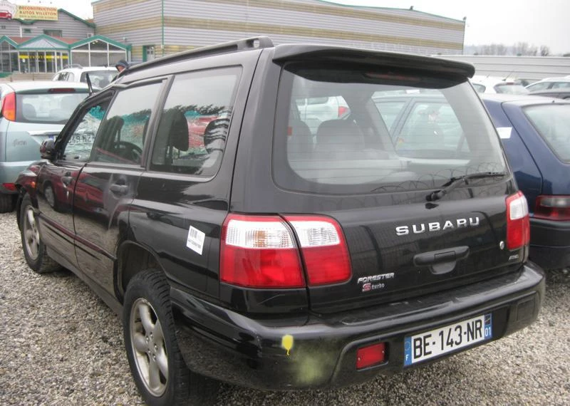 Subaru Forester 15 бр.НА ЧАСТИ!!, снимка 12 - Автомобили и джипове - 5892682