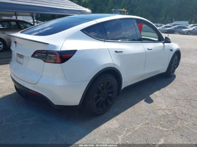 Tesla Model Y Long Range Dual motor, снимка 4 - Автомобили и джипове - 55951957