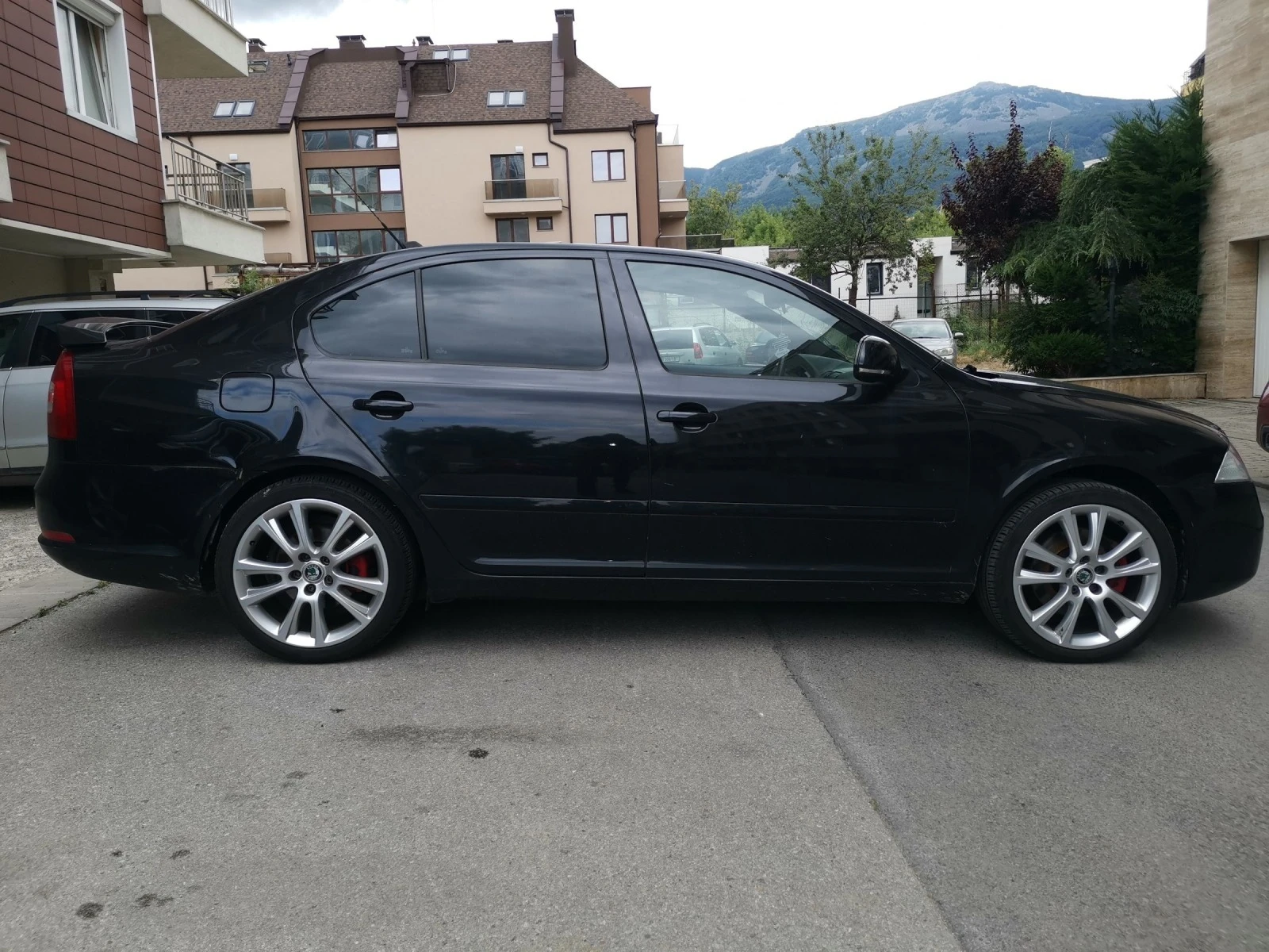 Skoda Octavia VRS 2.0 Swiss - изображение 8