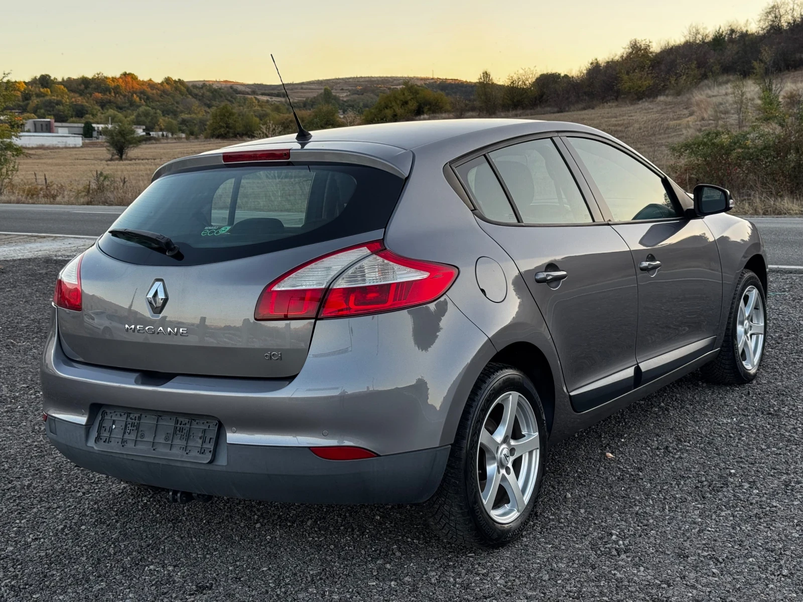 Renault Megane 1.5DCI-Automatic  | Mobile.bg � ����������� 5