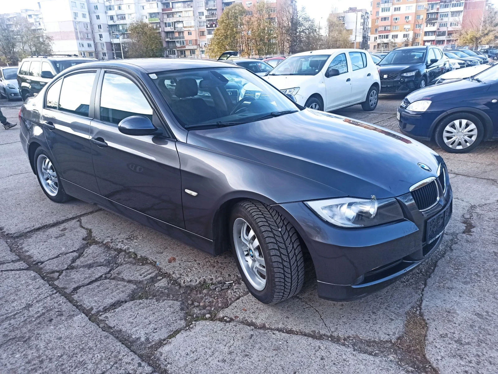 BMW 320 2.0 - изображение 3