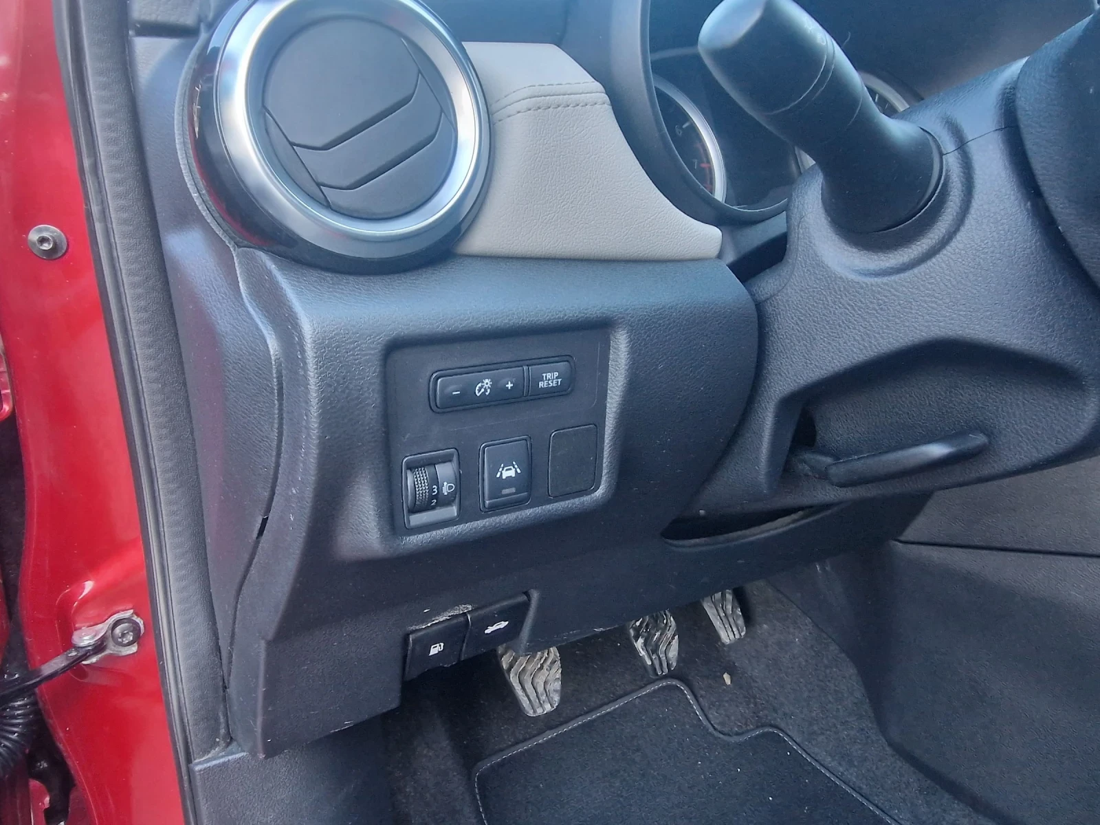 Nissan Micra BOSE/KO/DISTRONIC | Mobile.bg   15