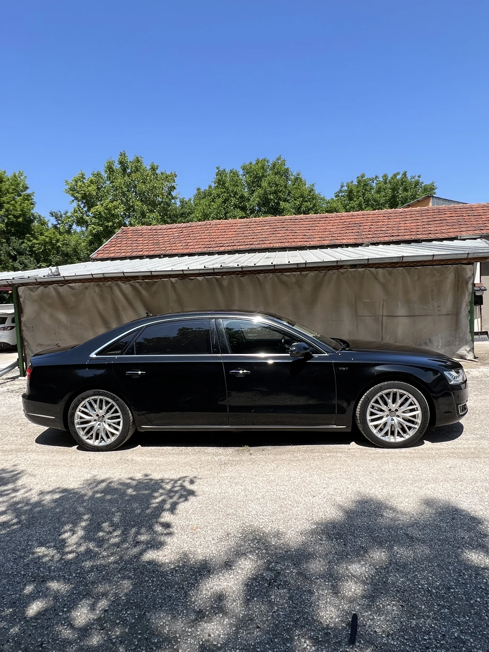 Audi A8 4.2 TDI A8 L - изображение 3