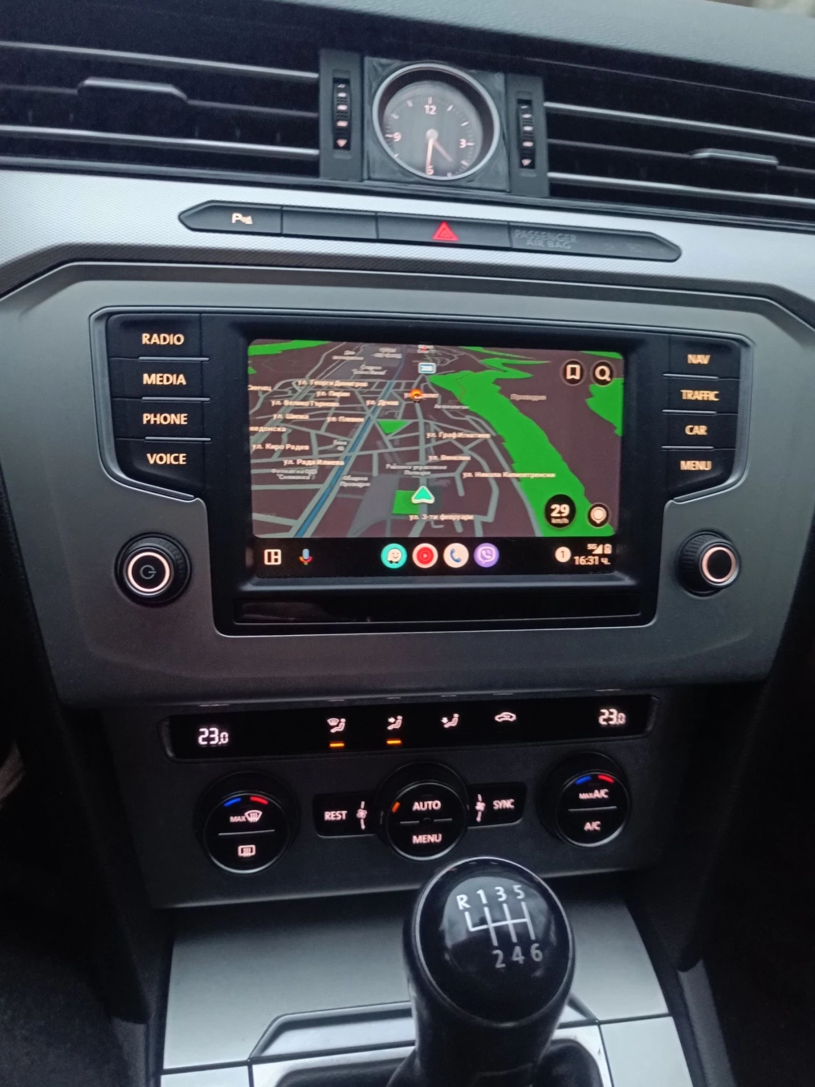 VW Passat 2.0 TDI-150 6  | Mobile.bg   11