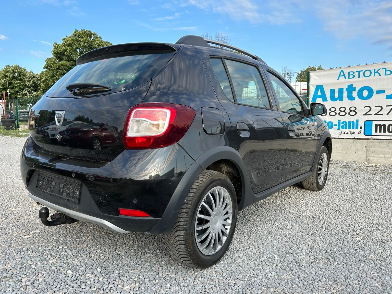 Dacia Sandero 1.5DCi/STEPWAY/90K.C./EURO 5 - изображение 8