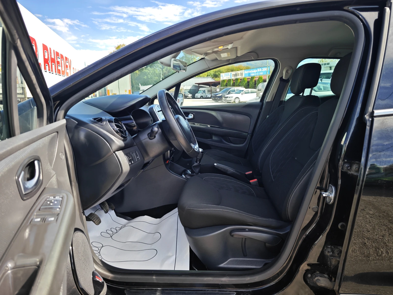Renault Clio LIMITED Euro 6B - изображение 9