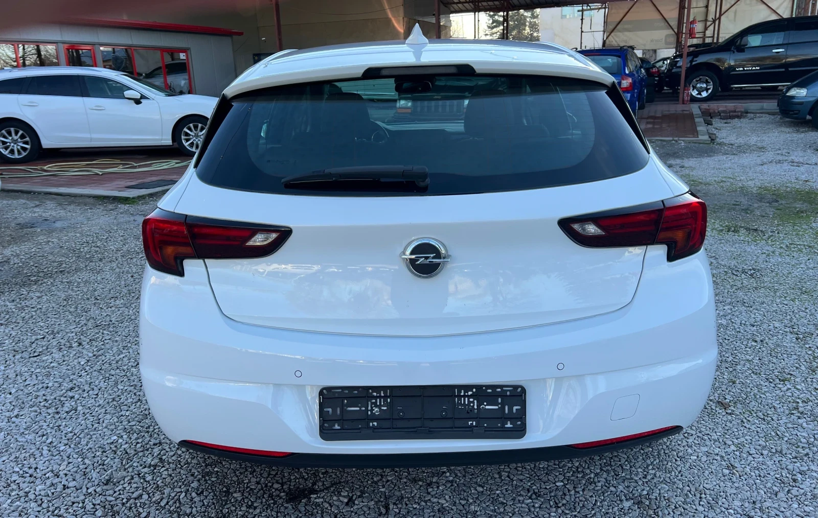 Opel Astra 1.4T* АВТОМАТИК* ШВЕЙЦАРИЯ* НАВИ* КАМЕРА*  - изображение 6