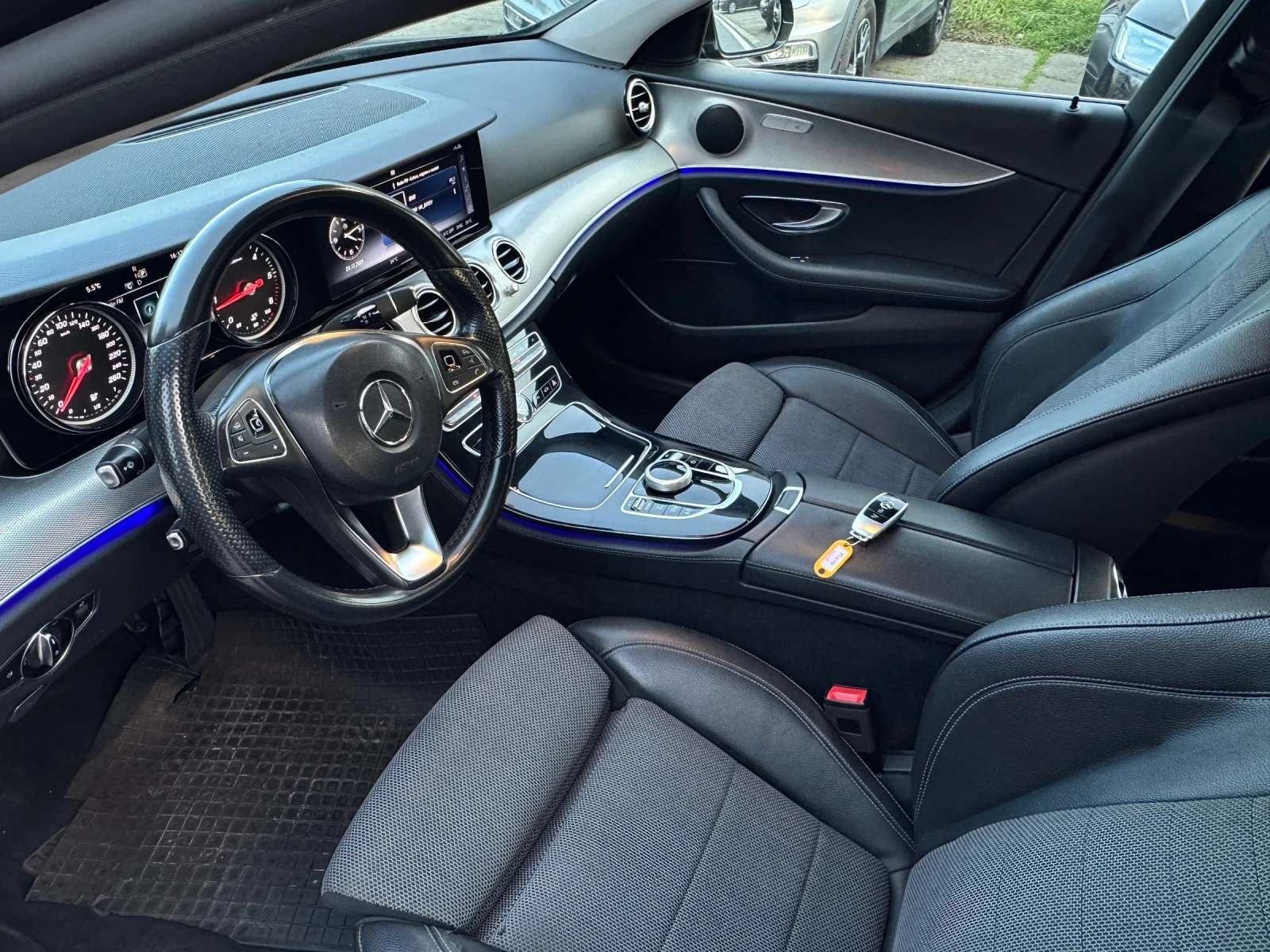 Mercedes-Benz E 220 | Mobile.bg � ����������� 14