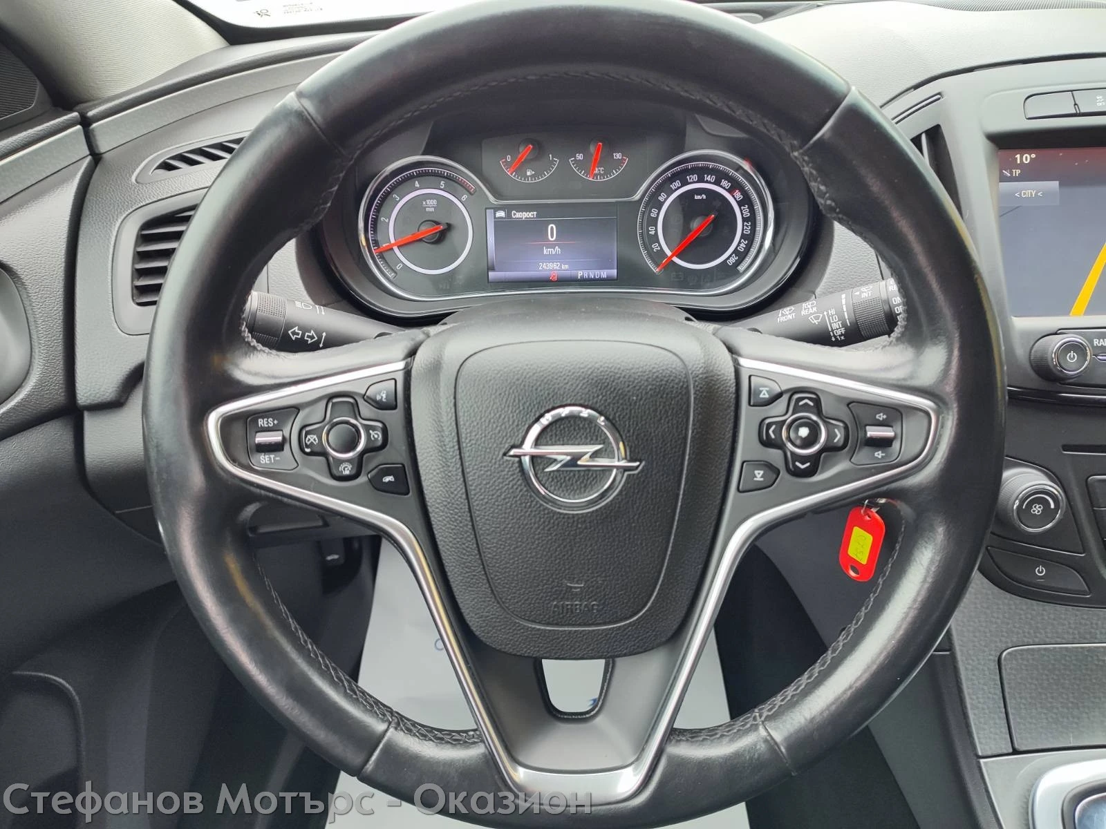 Opel Insignia A Sp. Tourer Selection 2.0CDTI (130HP) AT6, снимка 9 - Автомобили и джипове - 53123592