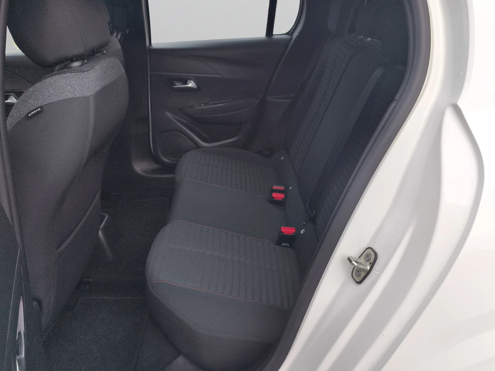 Peugeot 208 ACTIVE PACK 1.2 PureTech 75 BVM5 E6 // 2212437 | Mobile.bg � ����������� 12