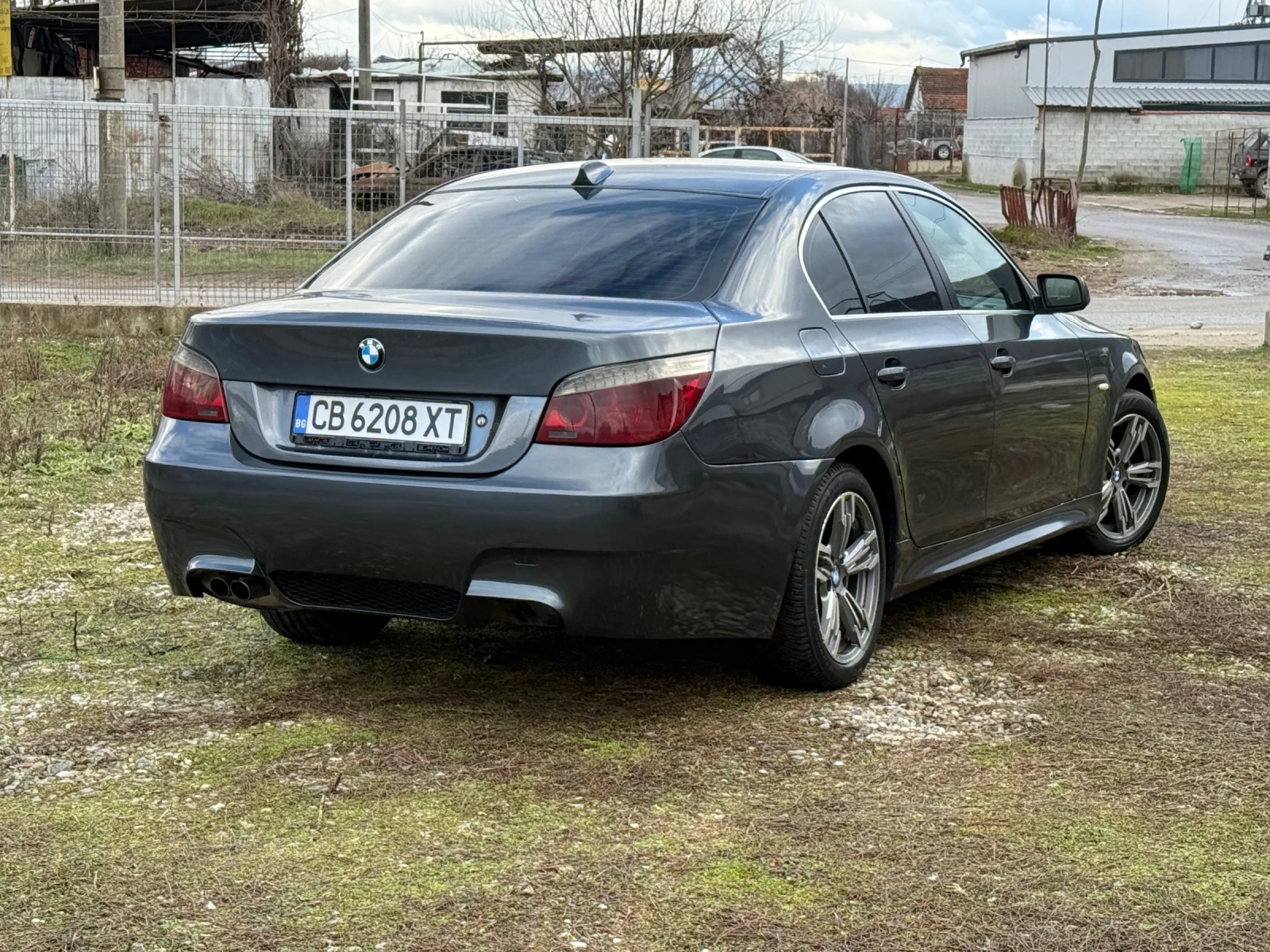 BMW 530 FACE-LIFT M-PACK NAVI LIZING - изображение 6