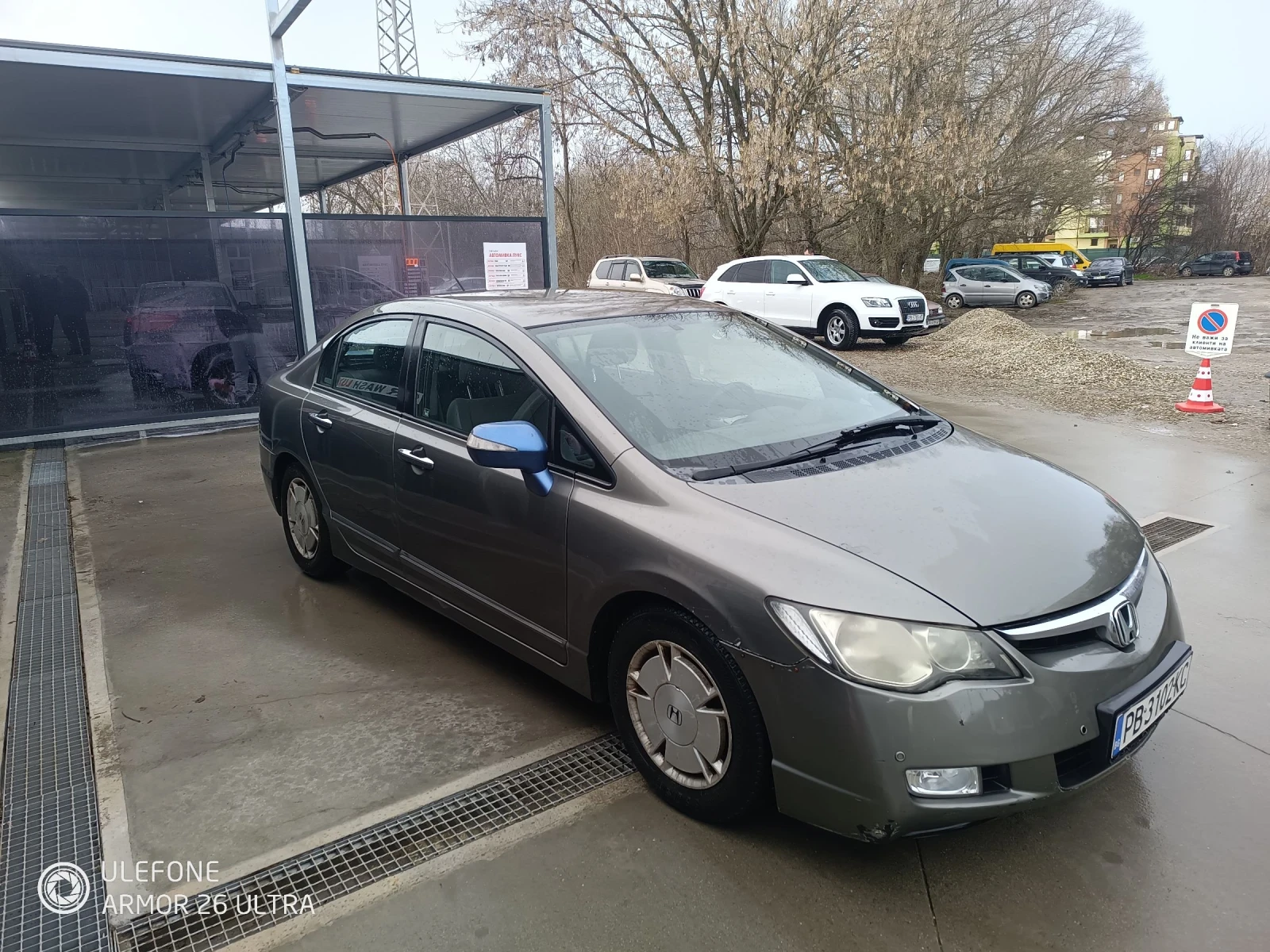 Honda Civic Hibryd - изображение 2