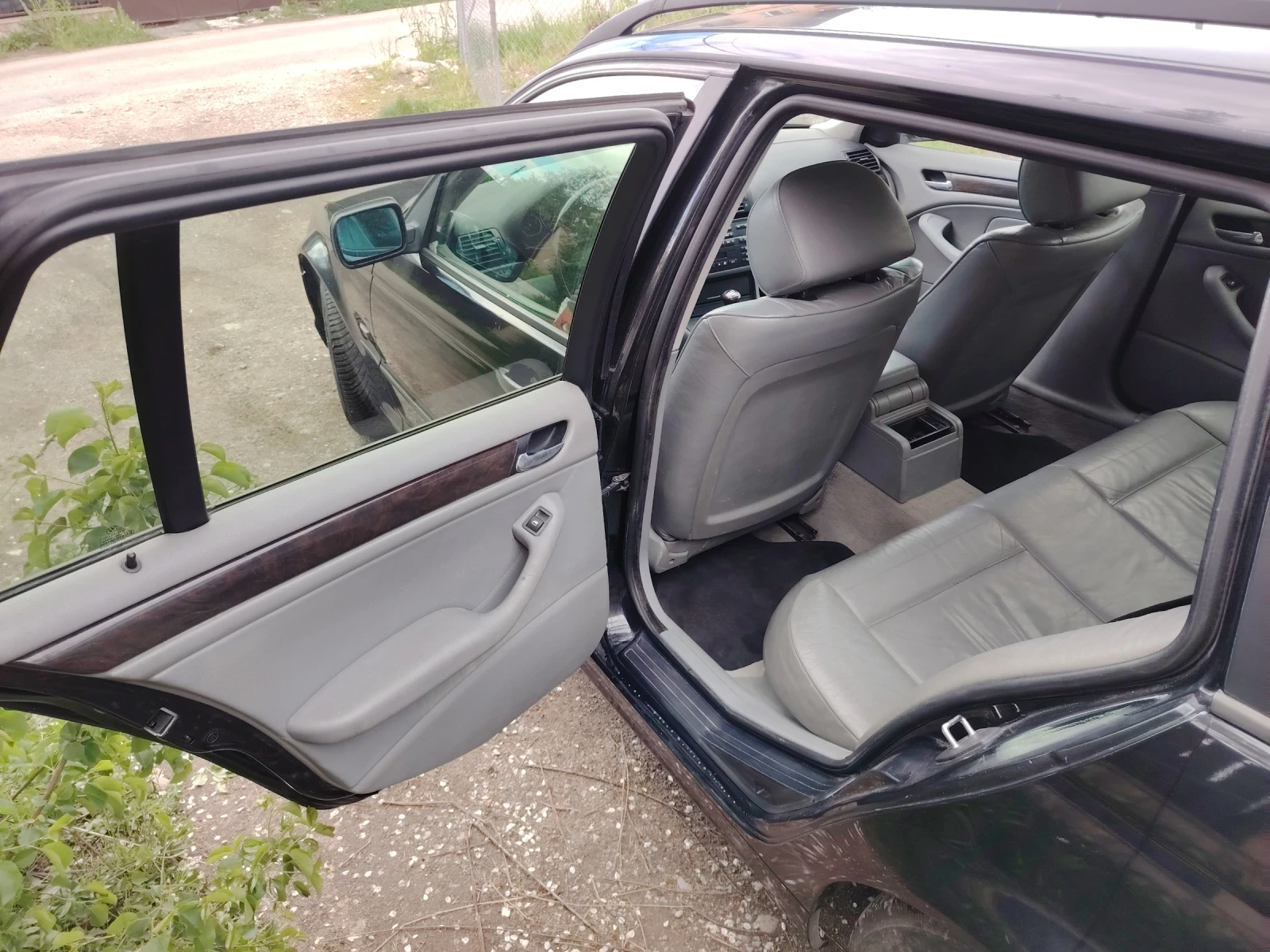 BMW 318, снимка 6 - Автомобили и джипове - 54770430