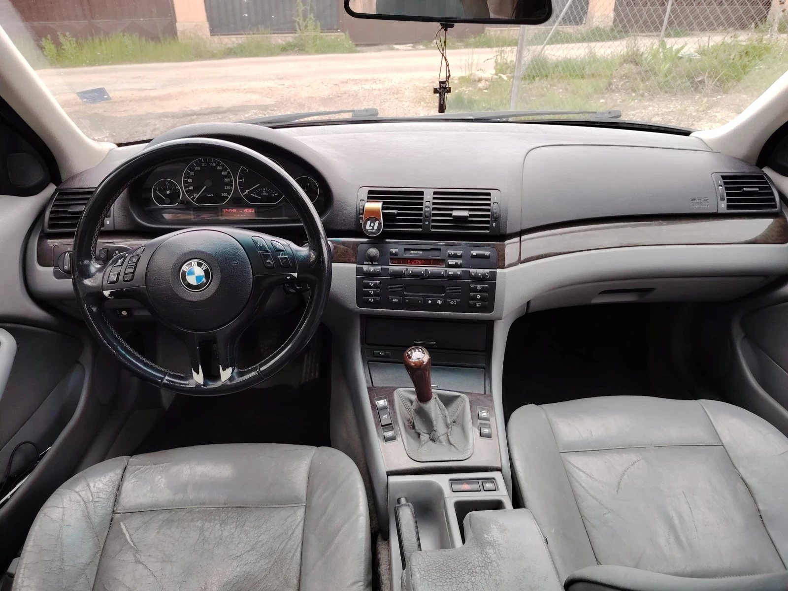 BMW 318, снимка 7 - Автомобили и джипове - 54770430
