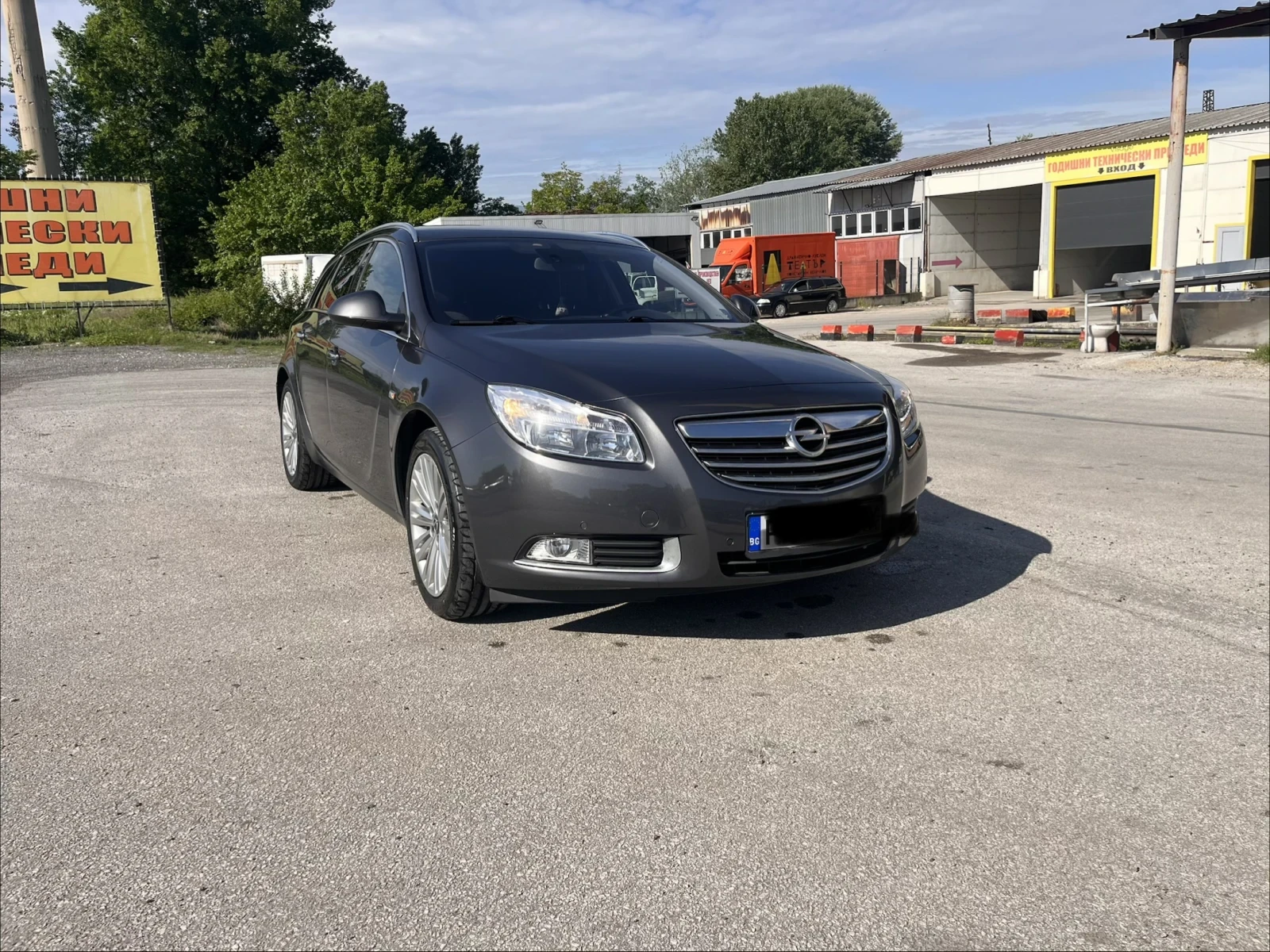 Opel Insignia, снимка 8 - Автомобили и джипове - 54449459