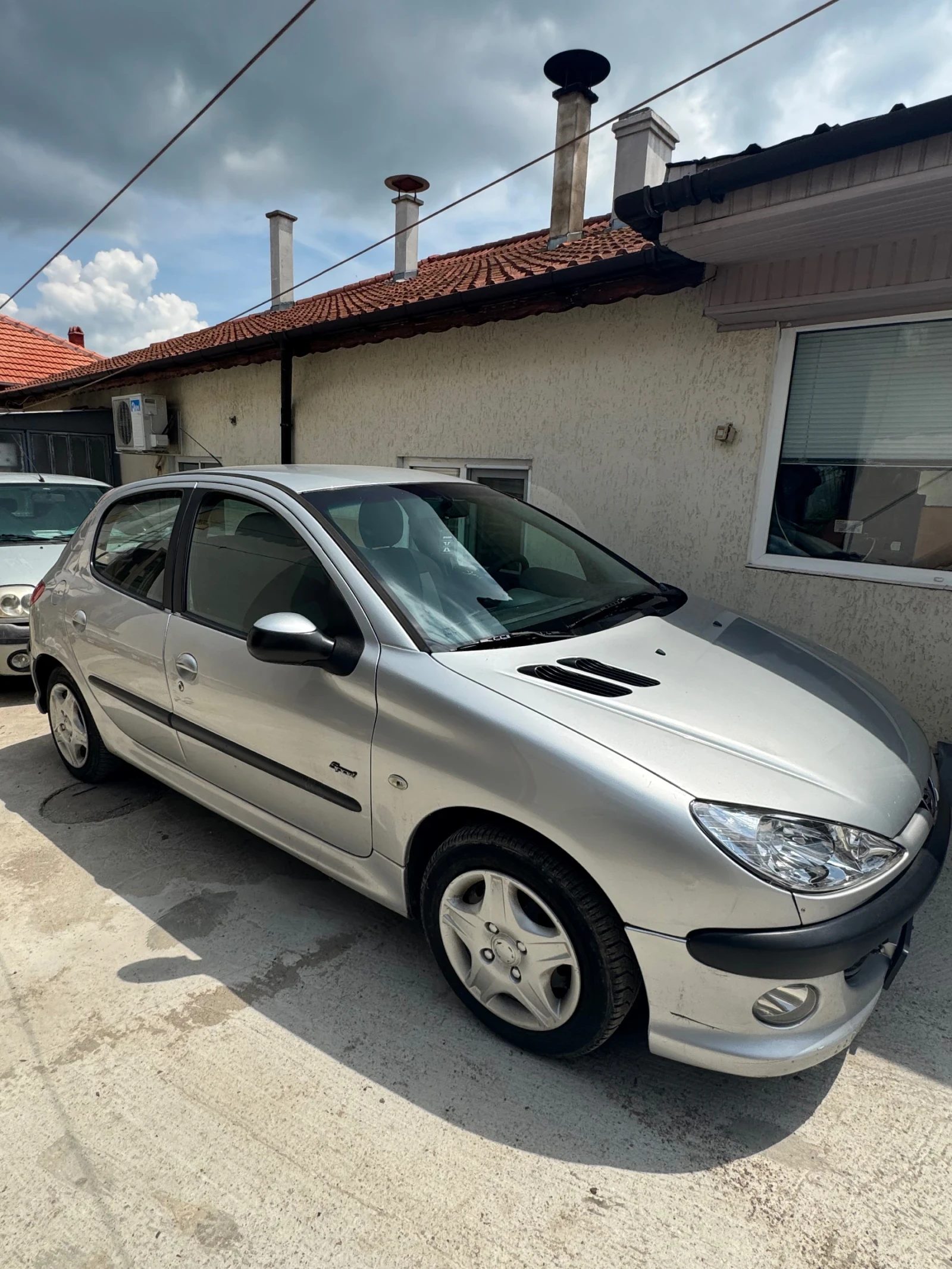 Peugeot 206, снимка 5 - Автомобили и джипове - 54915954