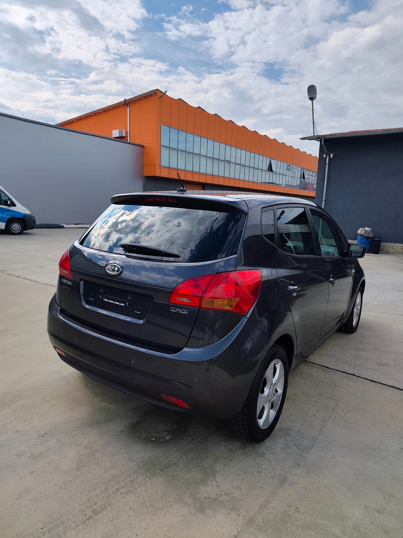 Kia Venga CRDI | Mobile.bg � ����������� 4