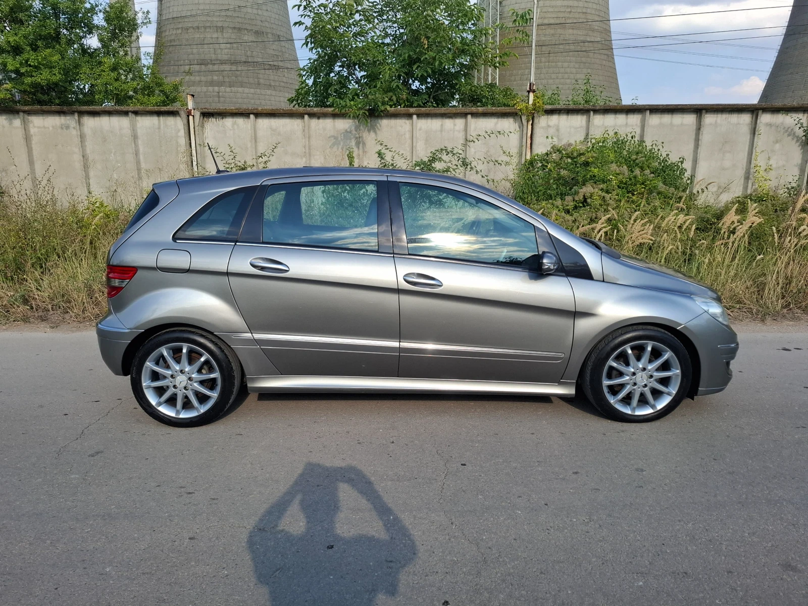Mercedes-Benz B 180 CDI, снимка 16 - Автомобили и джипове - 55578354