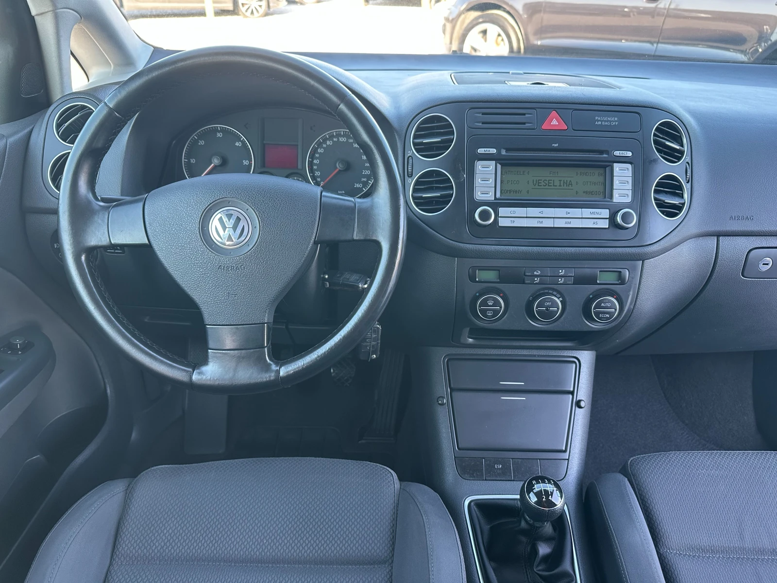 VW Golf Plus 1.9TDI, снимка 9 - Автомобили и джипове - 55986751