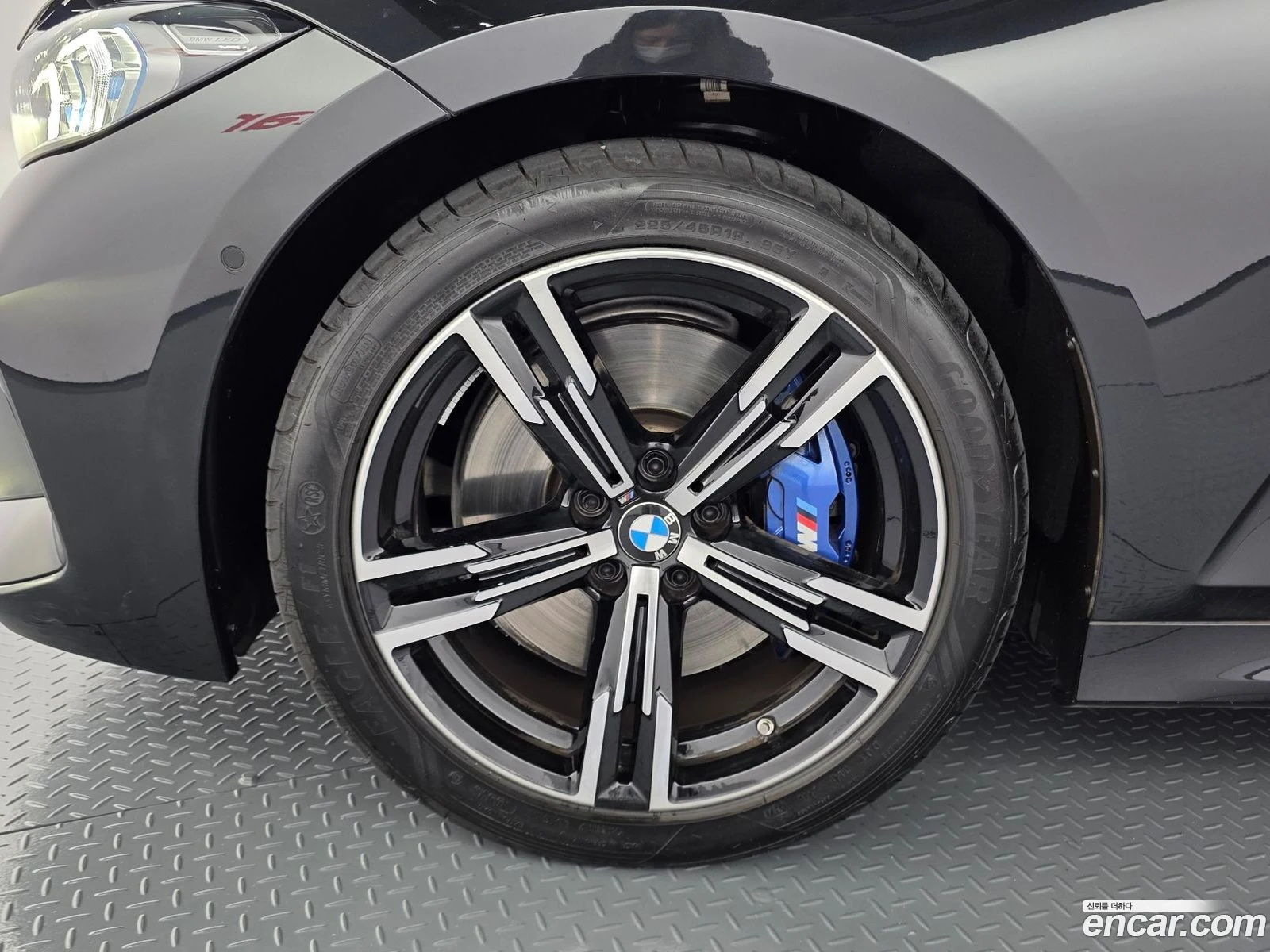 BMW 320 320i M Sport, снимка 5 - Автомобили и джипове - 56431313