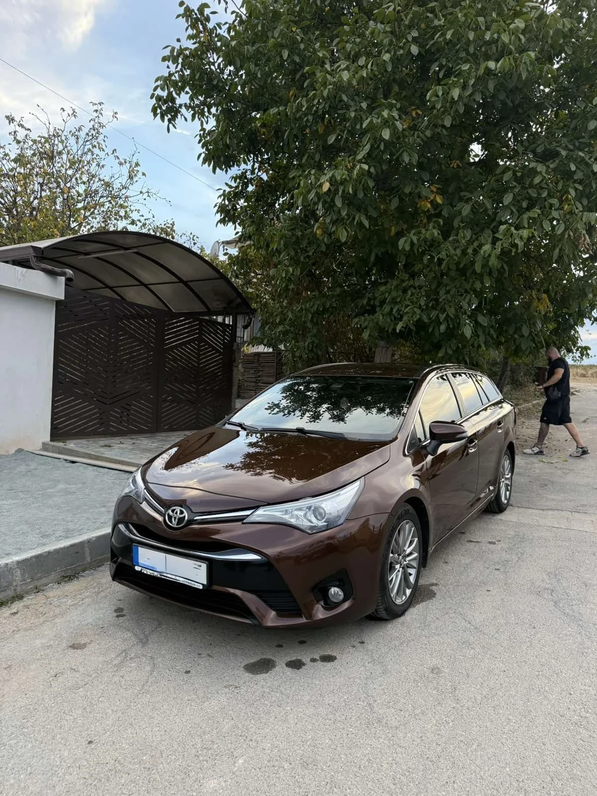 Toyota Avensis, снимка 8 - Автомобили и джипове - 56509030
