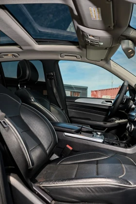 Mercedes-Benz ML 350 AMG-OPTIC * INTELLIGENT LIGHT * Harman kardon * 4X, снимка 14