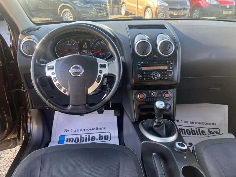 Nissan Qashqai, снимка 14 - Автомобили и джипове - 47395433