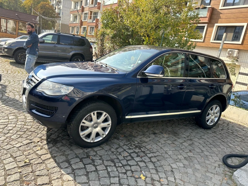 VW Touareg, снимка 1 - Автомобили и джипове - 49393201