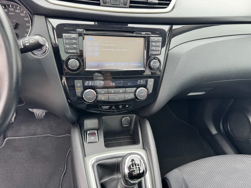 Nissan Qashqai 1.5DCI 110k.6ск NAVI 360, снимка 10 - Автомобили и джипове - 49503475