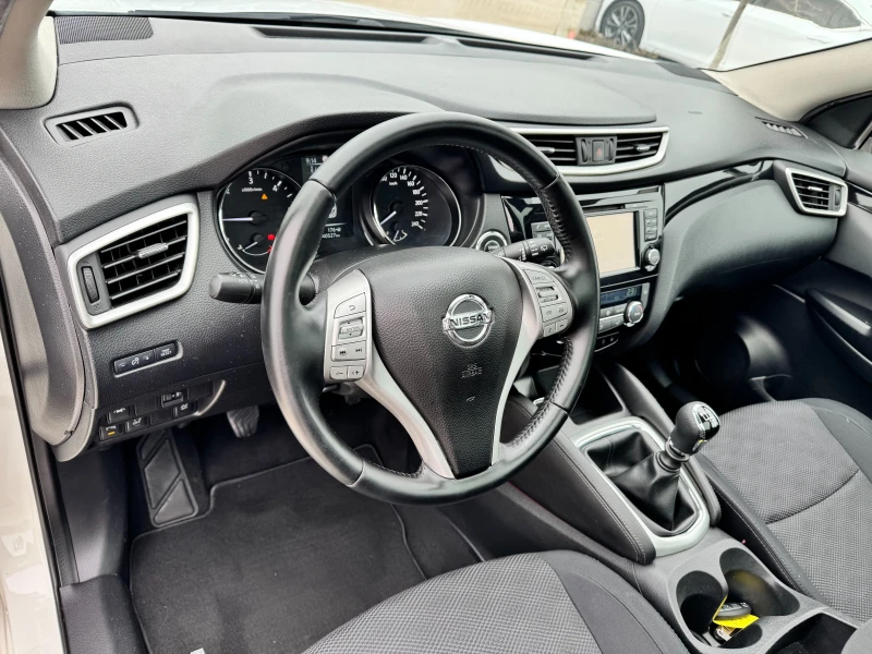 Nissan Qashqai 1.5DCI 110k.6ск NAVI 360, снимка 7 - Автомобили и джипове - 49503475