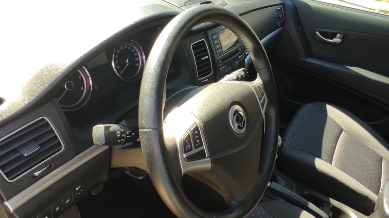 SsangYong Korando 4х4 СЪСТОЯНИЕ КАТО В МАГАЗИНА!!!, снимка 14 - Автомобили и джипове - 50895147