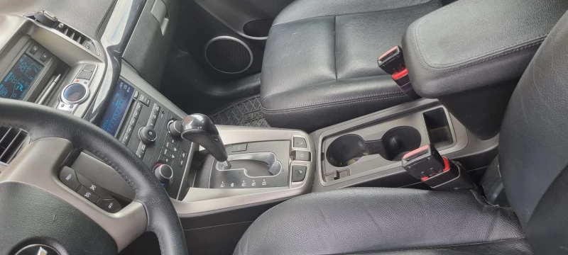 Chevrolet Captiva, снимка 4 - Автомобили и джипове - 52265285