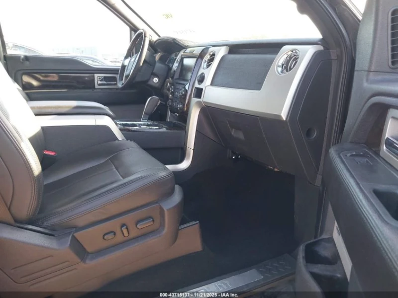 Ford F150 5.0L V-8 DOHC, VVT, 360HP 4X4 Drive, снимка 11 - Автомобили и джипове - 52661672