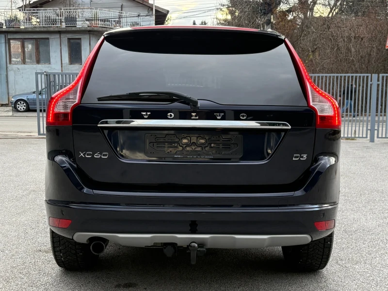 Volvo XC60 2.0 D3, 150HP, DIGITAL COCKPIT, OCEAN RACE, снимка 5 - Автомобили и джипове - 52666849