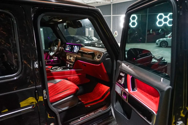 Mercedes-Benz G 63 AMG 4.0 V8 FULL BLACK LINE CARBON ЛИЗИНГ 100% , снимка 11 - Автомобили и джипове - 52730010
