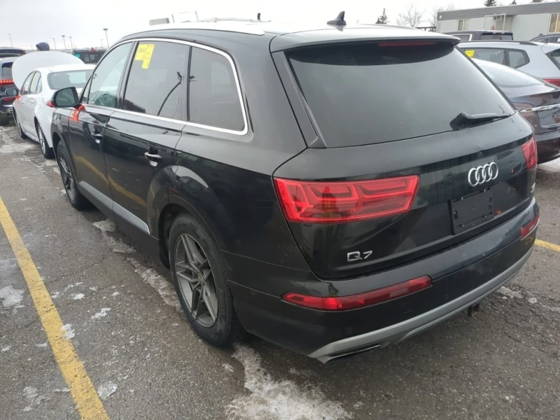 Audi Q7 * Premium Plus * CARFAX * ЦЕНА ДО  БЪЛГАРИЯ, снимка 4 - Автомобили и джипове - 52862441