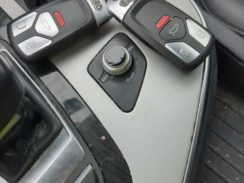 Audi Q7 * Premium Plus * CARFAX * ЦЕНА ДО  БЪЛГАРИЯ, снимка 8 - Автомобили и джипове - 52862441