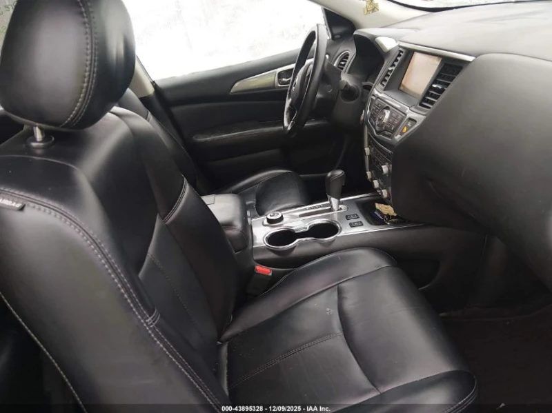 Nissan Pathfinder 3.5l Sl, снимка 5 - Автомобили и джипове - 53271878