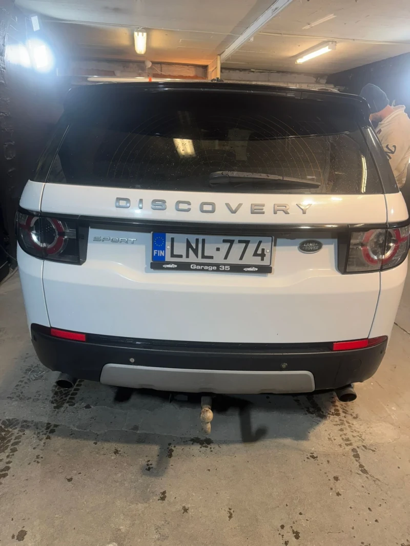 Land Rover Discovery Sport, снимка 4 - Автомобили и джипове - 53292461