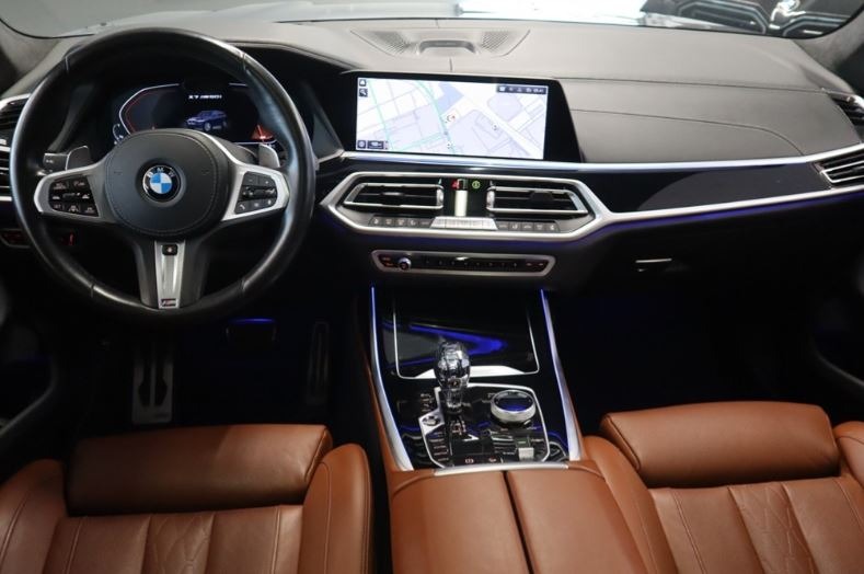 BMW X7 M50d xDrive, снимка 8 - Автомобили и джипове - 46011586