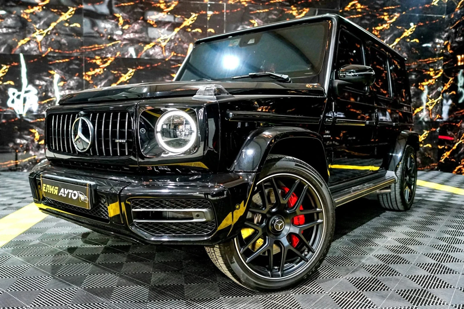 Mercedes-Benz G 63 AMG 4.0 V8 FULL BLACK LINE CARBON ЛИЗИНГ 100% , снимка 1