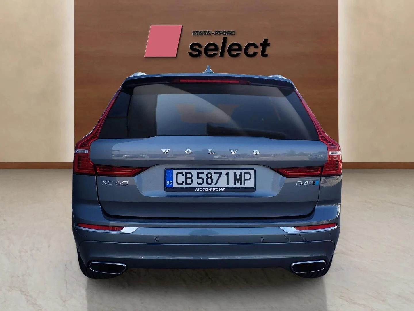 Volvo XC60 2.0 D4 - изображение 6