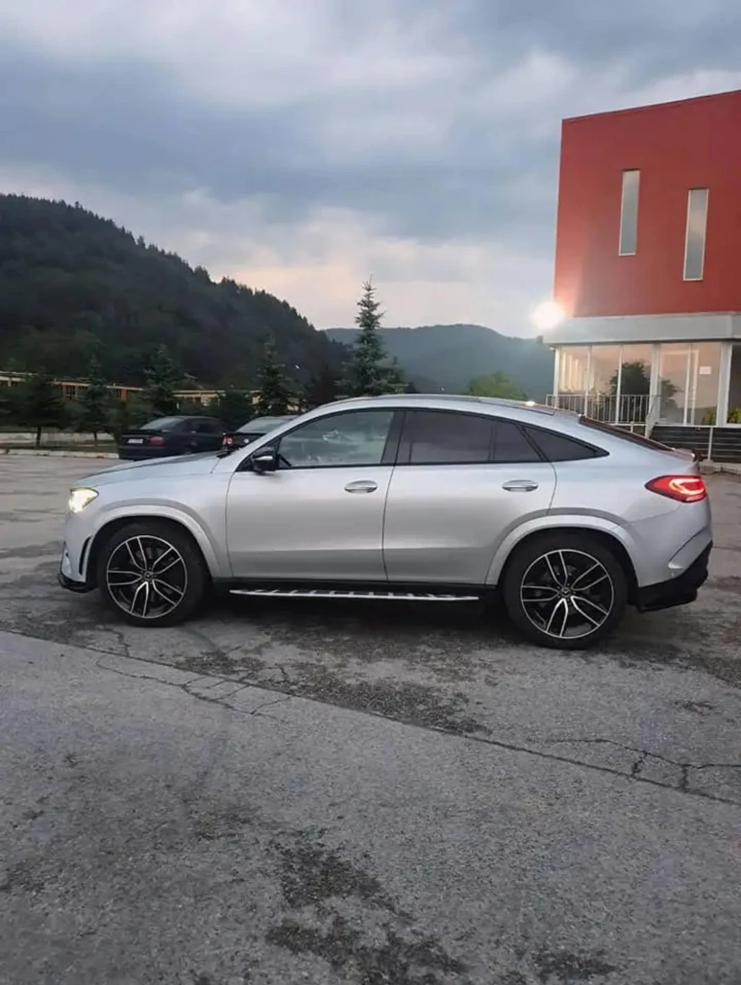 Mercedes-Benz GLE 400 Amg  - изображение 5