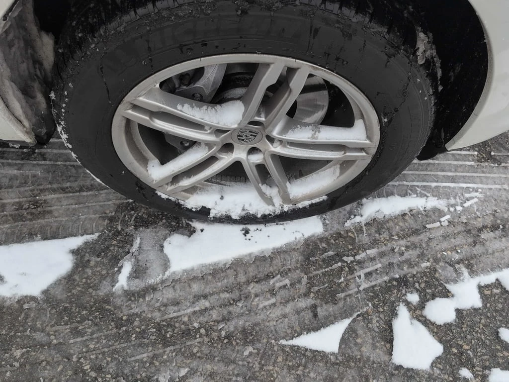 Porsche Macan * AWD * CARFAX *    | Mobile.bg   7