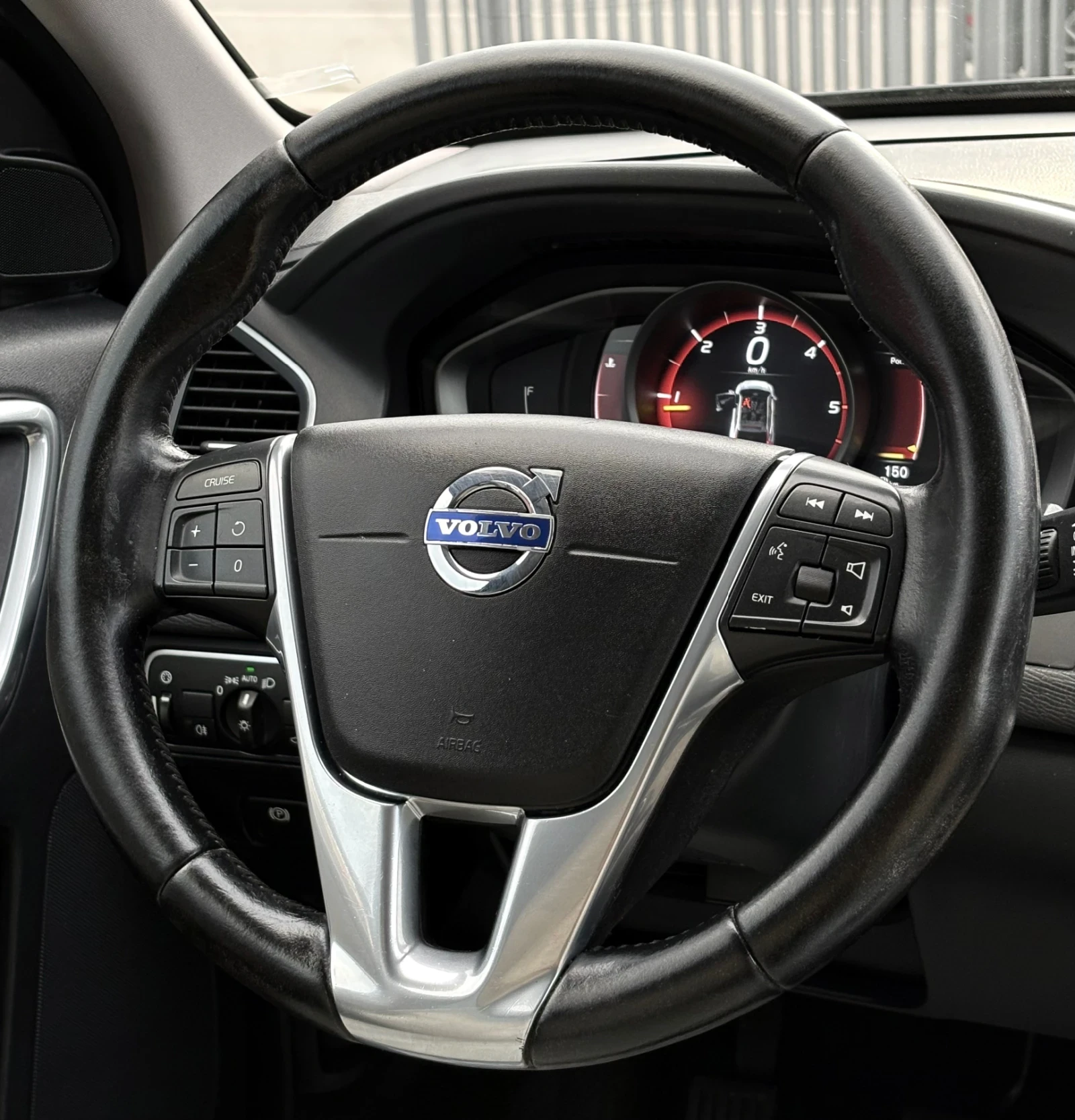 Volvo XC60 2.0 D3, 150HP, DIGITAL COCKPIT, OCEAN RACE | Mobile.bg   13