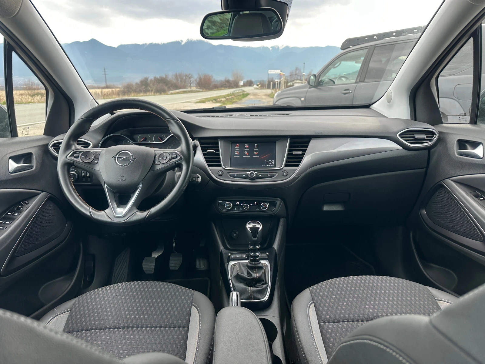 Opel Crossland X 1.6 D - изображение 10