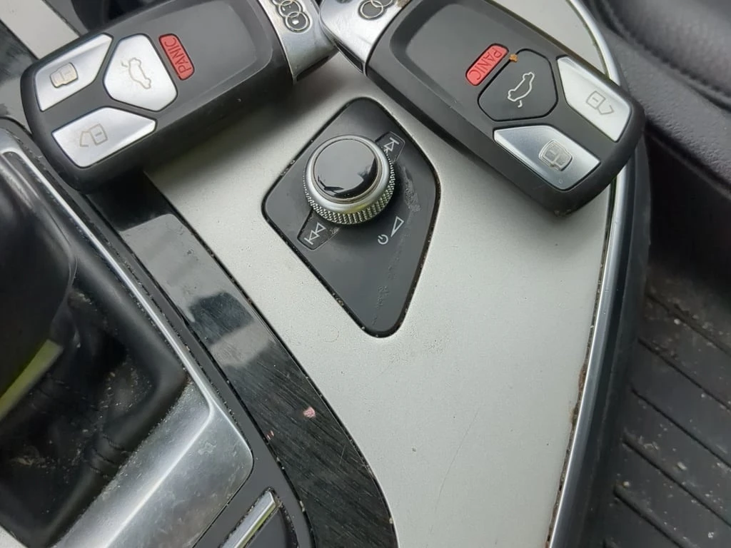 Audi Q7 * Premium Plus * CARFAX * ЦЕНА ДО  БЪЛГАРИЯ - изображение 8