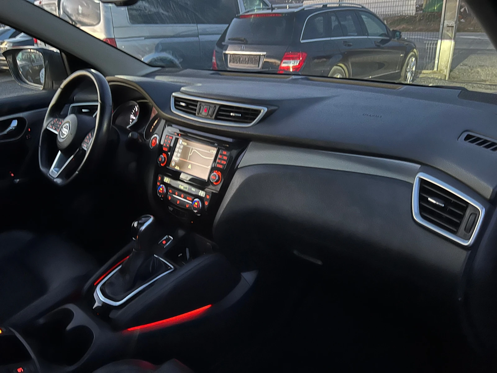 Nissan Qashqai 1.6dci-FULL EKSTRI-LED-AVTOMAT-DISCTRONIC | Mobile.bg � ����������� 14