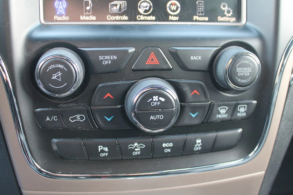 Jeep Grand cherokee SUMMIT V8 HEMI, снимка 14 - Автомобили и джипове - 53540854